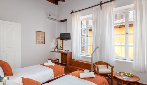 Habitación estándar con 2 camas individuales