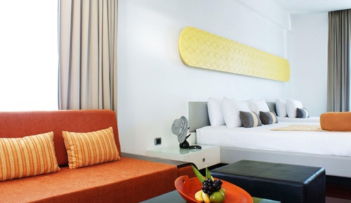 Deluxe Twin Room Pool View 