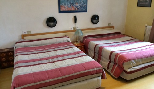 Habitación estándar con 2 camas individuales