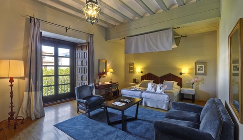Habitación Estándar (2 adultos y 1 niño)