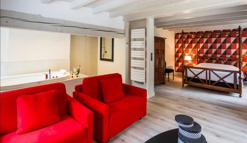 Suite junior, bañera de hidromasaje (Privilege )