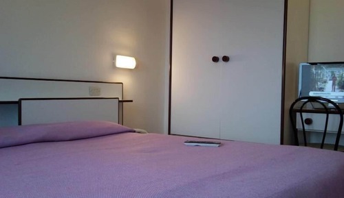 Habitación individual económica, baño privado (budget)