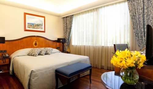 Habitación con 1 cama doble o 2 individuales