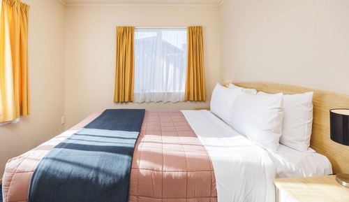 2 Bedroom Apartment with Spa