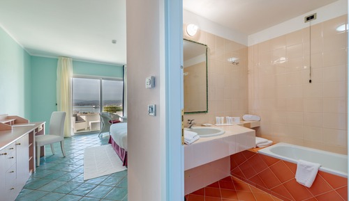 Habitación superior (3 adults)