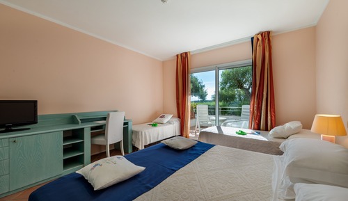 Habitación Confort (2 adults + 1 child)