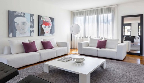 Penthouse Suite with Sauna (pets not allowed)