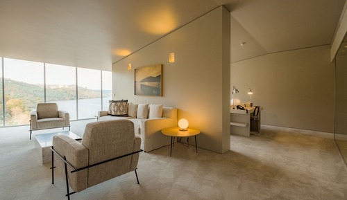 Suite, vistas al río (Collection, Arda)