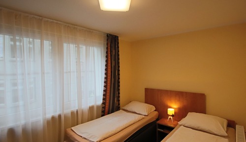 Habitación clásica con 2 camas individuales