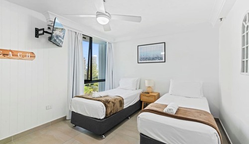 2 Bedroom Low Ocean/Garden View