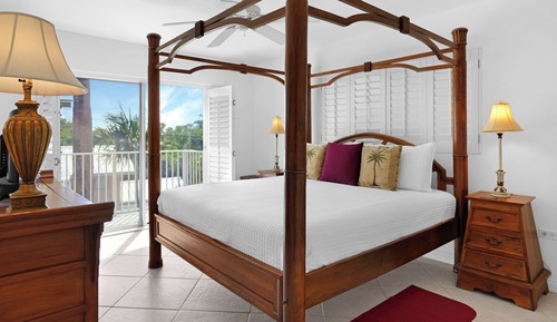 Condo 18, 2 Bedrooms, Ocean View