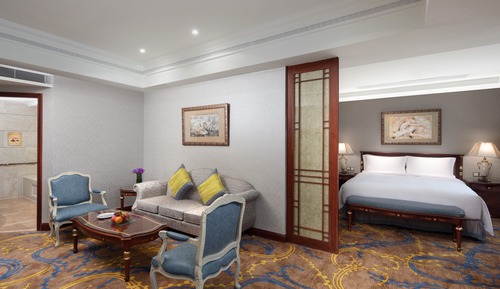 Suite junior, 1 cama de matrimonio grande (High Floor)