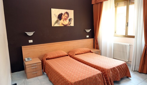 Habitación con 1 cama doble o 2 individuales