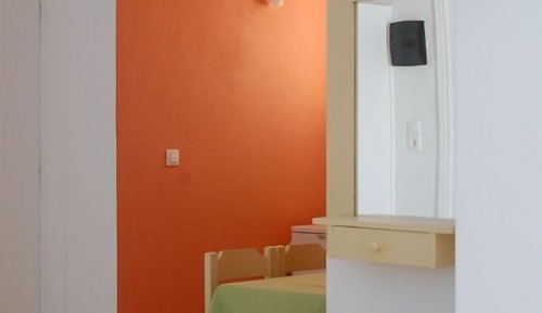 Habitación cuádruple, cocina básica