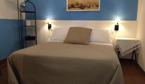 Habitación estándar con 1 cama doble o 2 individuales