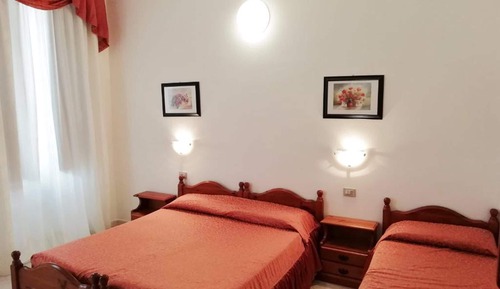 Habitación triple estándar