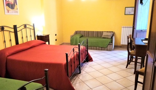 Habitación cuádruple básica, varias camas