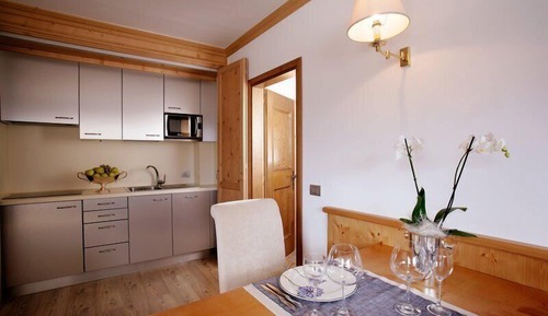 Apartamento Confort, 2 habitaciones, vistas a la montaña