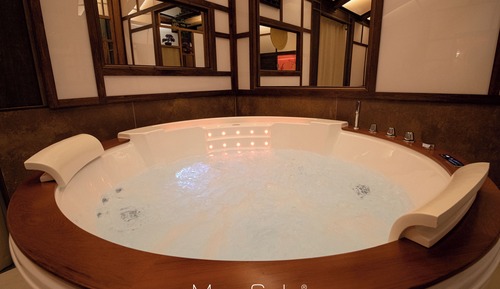 Suite estudio de estilo japonés