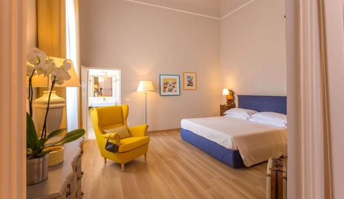 Apartamento clásico, 1 cama de matrimonio grande con sofá cama, cocina