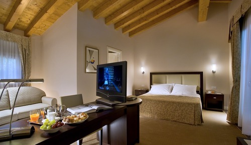 Suite familiar
