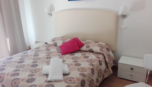 Habitación con 1 cama doble o 2 individuales