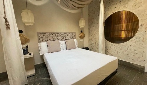Habitación clásica con 1 cama doble o 2 individuales