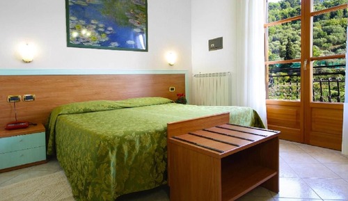 Habitación Confort doble, en edificio anexo