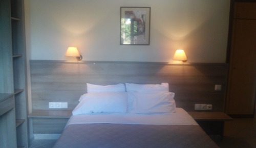 Room, Pool View (Quadruple)