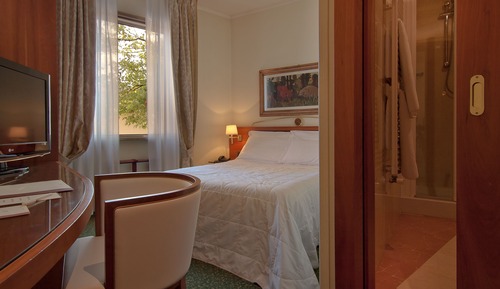 Habitación doble (Small with French bed)