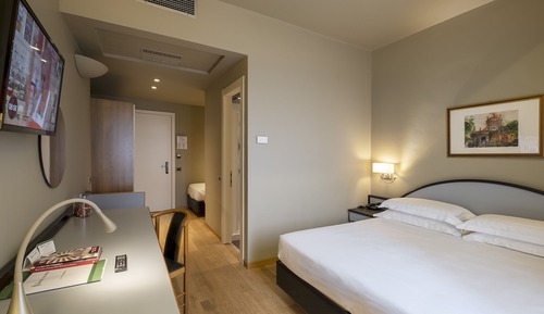 Habitación clásica con 1 cama doble o 2 individuales