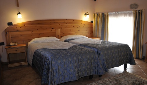 Habitación con 1 cama doble o 2 individuales
