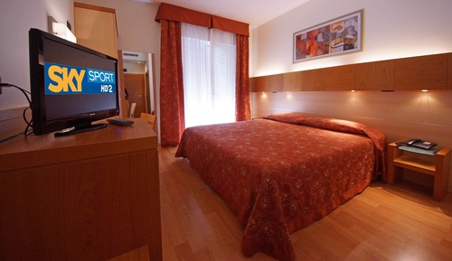 Habitación Confort doble, vistas al jardín