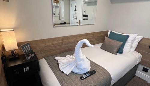 Habitación individual, baño privado
