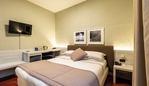 Small Double Room (no elevator)