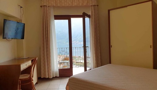 Habitación doble, 1 cama doble, vistas al lago