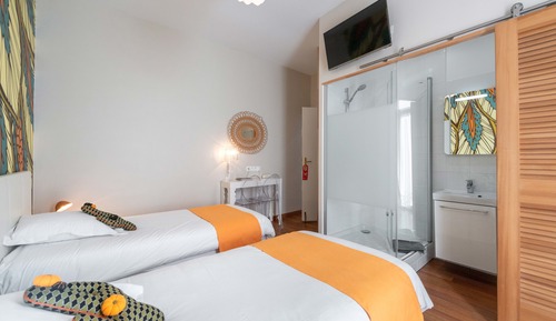 Habitación con 1 cama doble o 2 individuales