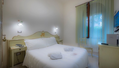 Habitación clásica, 1 cama individual grande (Double Room (French Bed))
