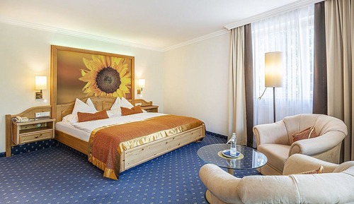 Habitación panorámica, balcón, en esquina