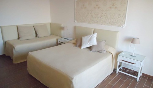 Habitación cuádruple, vistas al jardín