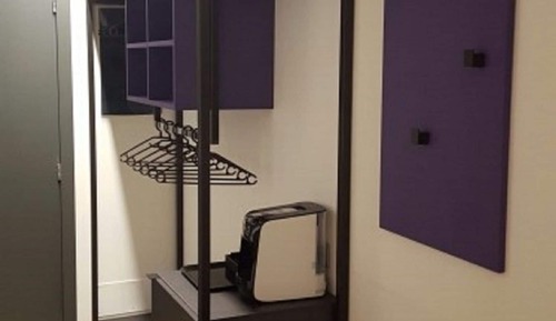 Suite de diseño, 1 cama doble con sofá cama, accesible para personas con discapacidad