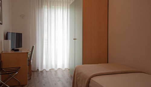 Habitación individual, vistas a la montaña