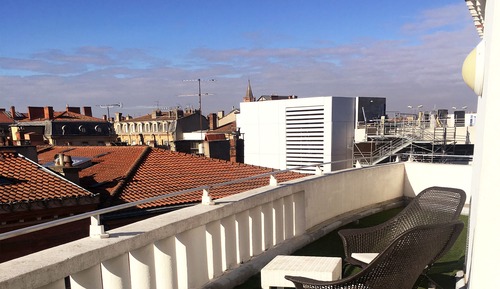 Habitación doble superior, terraza, vistas a la ciudad