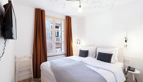 Habitación doble, vistas a la ciudad