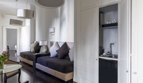 Suite junior, balcón, en edificio anexo