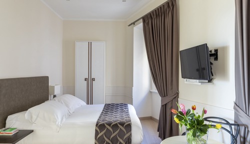 Habitación estándar con 1 cama doble o 2 individuales