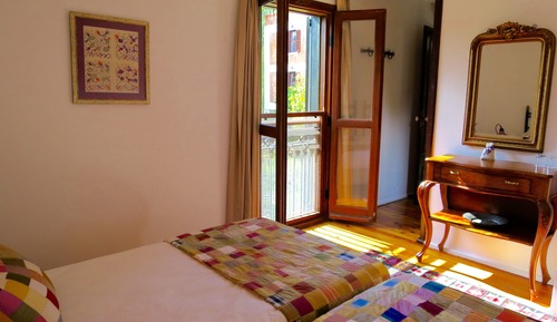 Habitación superior con 1 cama doble o 2 individuales, 1 habitación