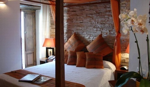 Habitación Confort doble, baño privado (Comfort Double PLUS)