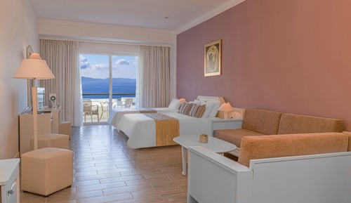 Suite superior, vistas al mar