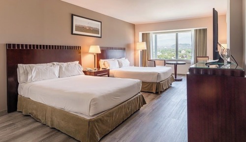 Habitación cuádruple estándar (Diplomatic City)